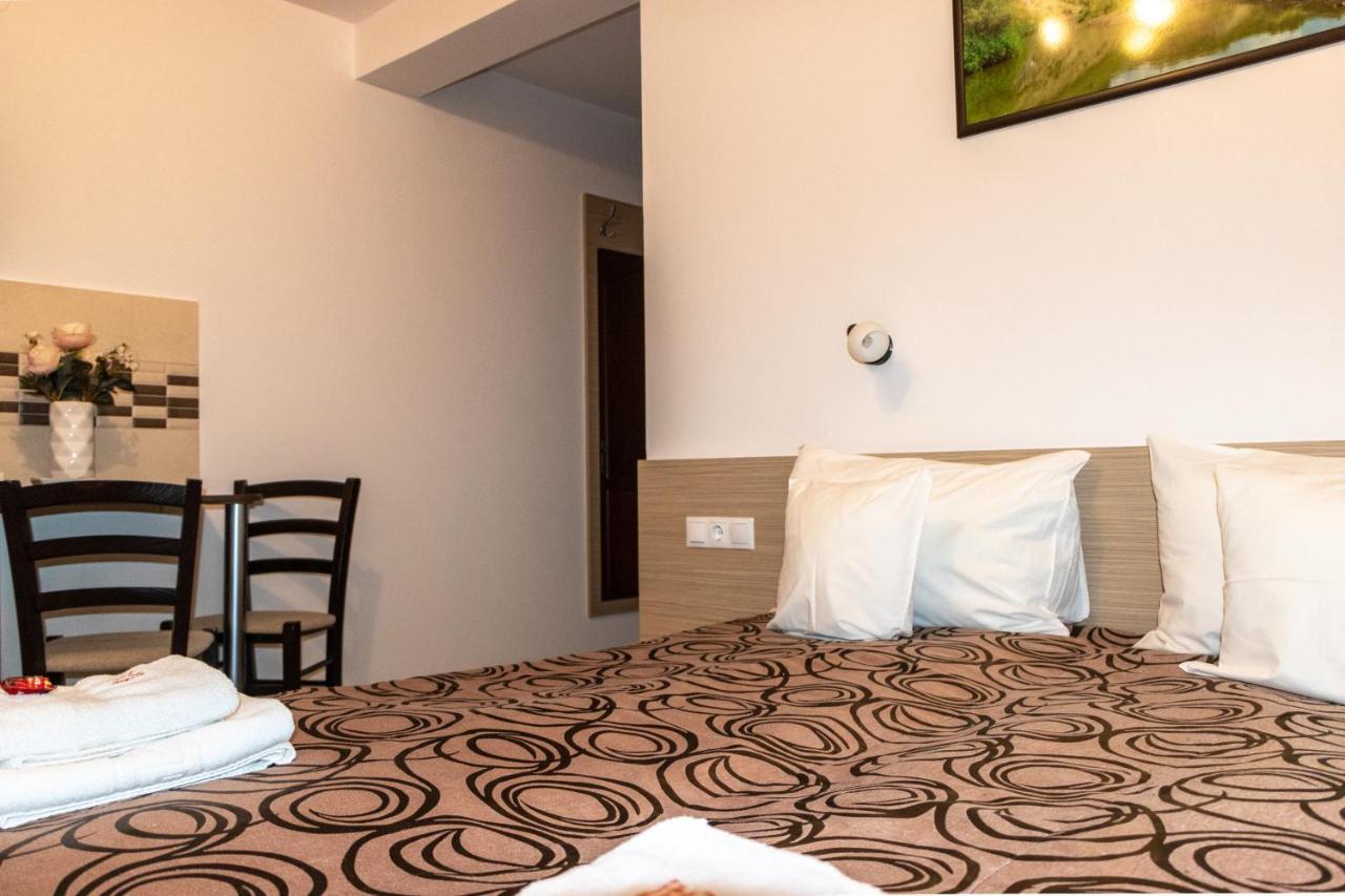 Casa Tofi Vendeghaz Aparthotel Praid Eksteriør bilde